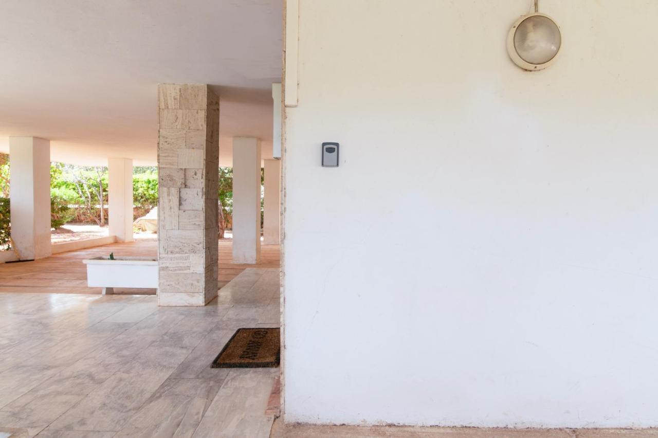 Sun & Sea Suite, Kavouri Atenas Exterior foto